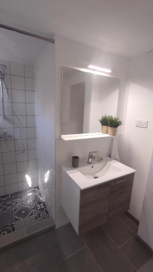 Apartment Loparina Nerezine Esterno foto